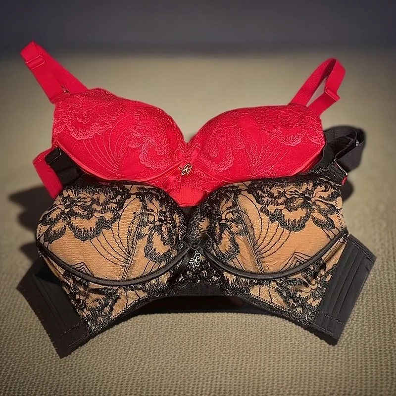 8930#性感风薄款透气蕾丝调整型无痕聚拢法式美背舒适