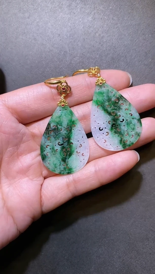 【闪购商品】翡翠耳饰18K金镶嵌翡翠花片耳饰