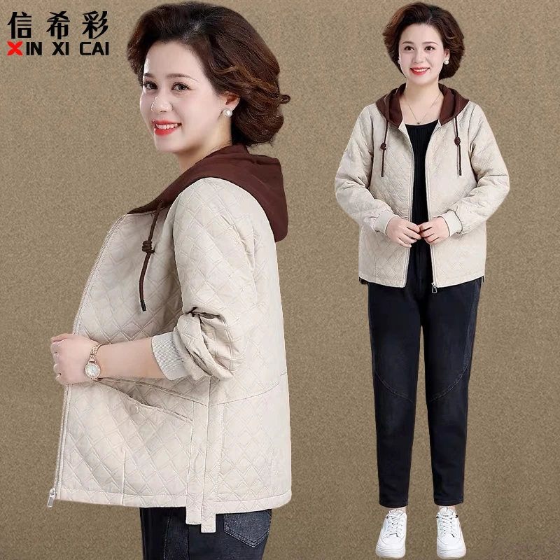 小个子妈妈春秋外套2025新款中老年人秋装夹克上衣女连帽卫衣短款