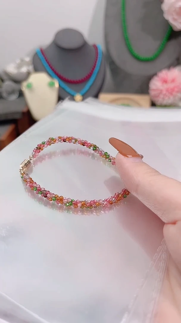 银S925镶嵌手链尖晶石粉麻花