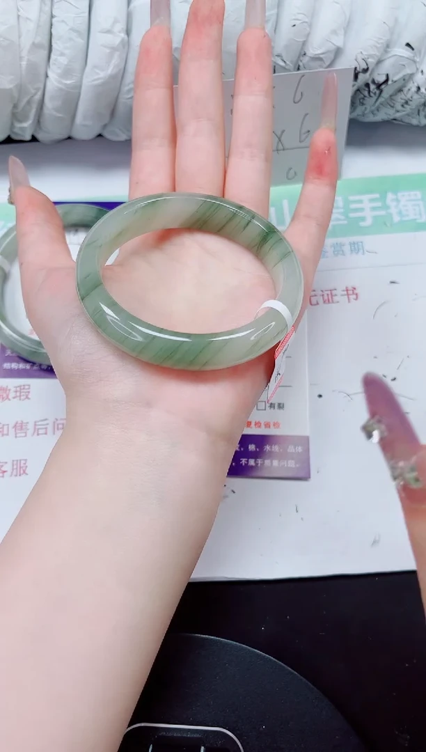 未镶嵌手镯石英质玉197-55/56