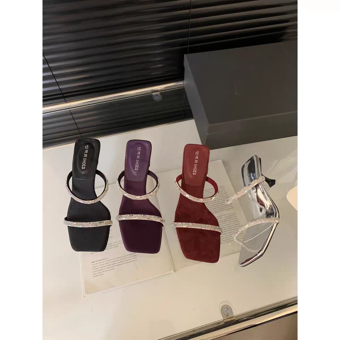 猪猪优选夏季新款水钻性感通勤方头一字带罗马凉鞋8838-11