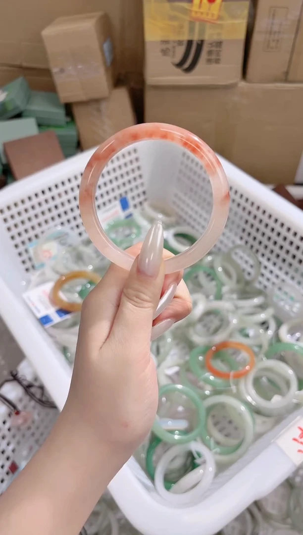 石英质玉手镯未镶嵌K140-60.6