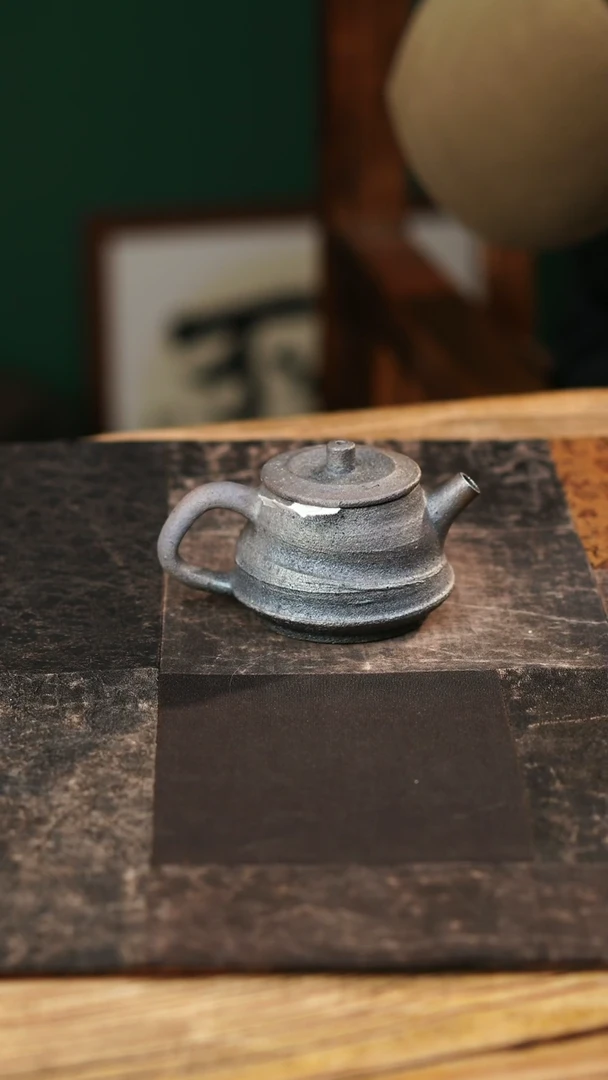 【闪购商品】302新年快乐的壶新年快乐的壶