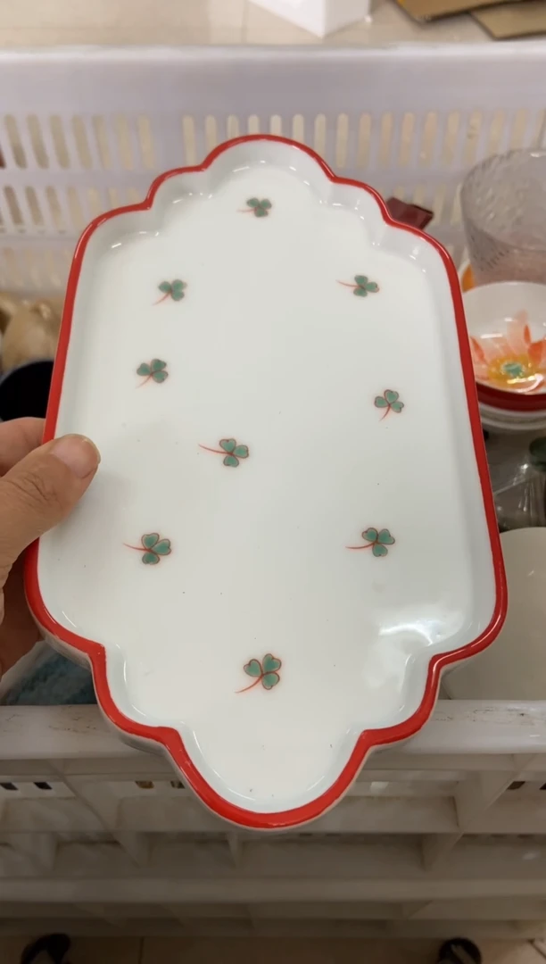 杯无运费险有瑕疵的摄影的产品有使用过的痕迹有点脏介意勿拍