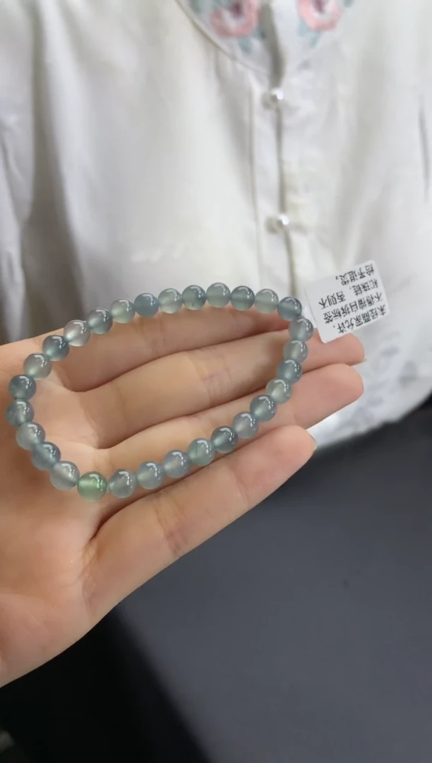未镶嵌手串翡翠卡5.9mm（危地马拉