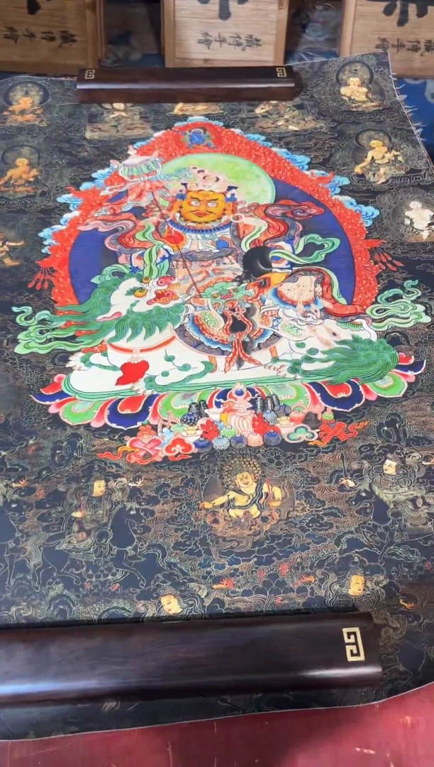 卷轴画龙妹的唐卡tk16