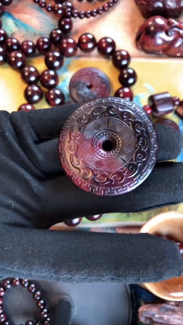 【闪购商品】降真香吊坠海南红降土埋玉化料平安扣吊坠