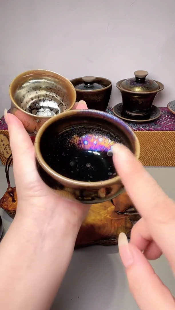 茶盏?****?春申阁微瑕福利1只手握+