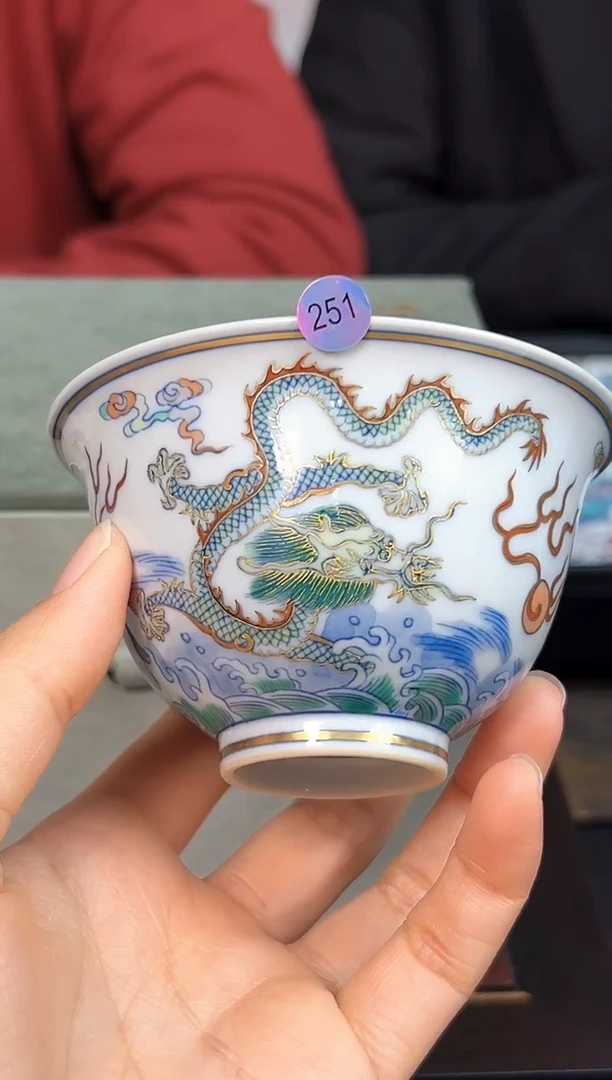 【闪购商品】盖碗青花斗彩描金龙纹主人杯251