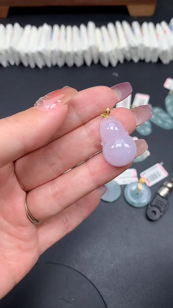 翡翠18K金镶嵌吊坠(不含链)MS191025