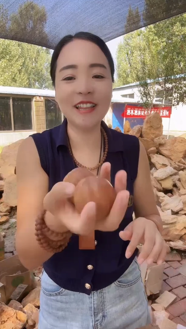 泗水砭石南瓜手把件