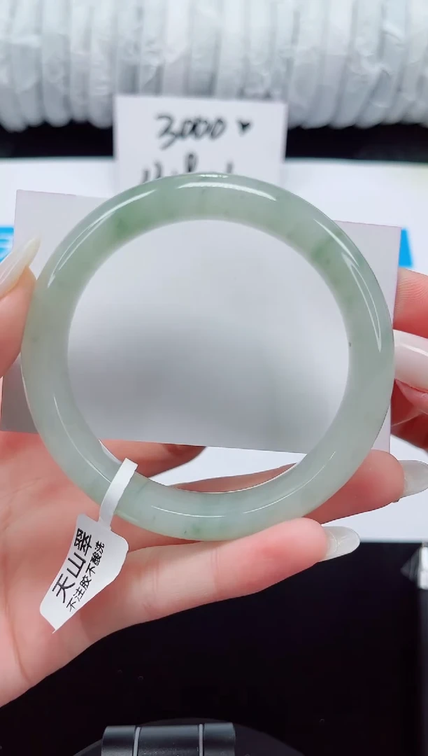 未镶嵌手镯石英质玉60-58/59