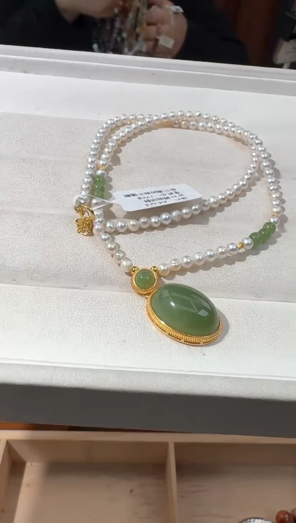 【闪购商品】淡水珍珠手绳银S925镶嵌珍珠碧玉蛋面项链