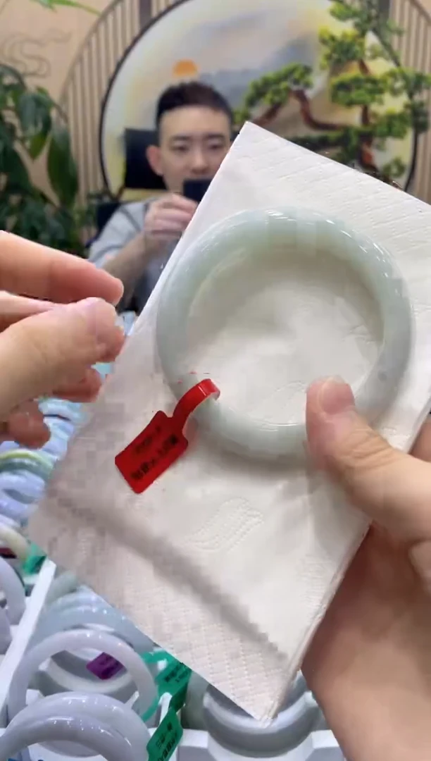 翡翠手镯未镶嵌000000000008698