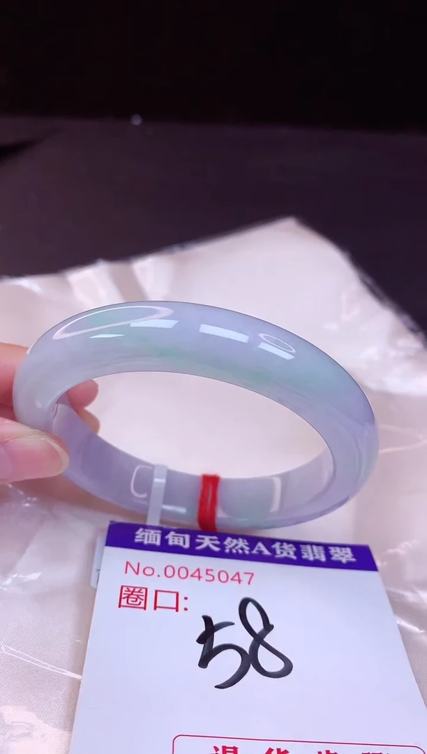 翡翠手镯未镶嵌58+