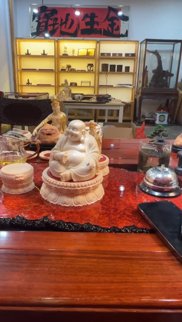 东非黑黄檀（紫光檀）大莲花底座+大弥勒