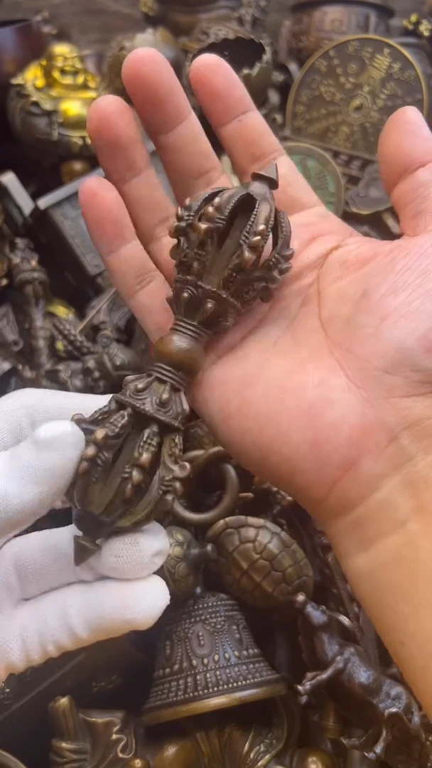 精美铜器，点击下单