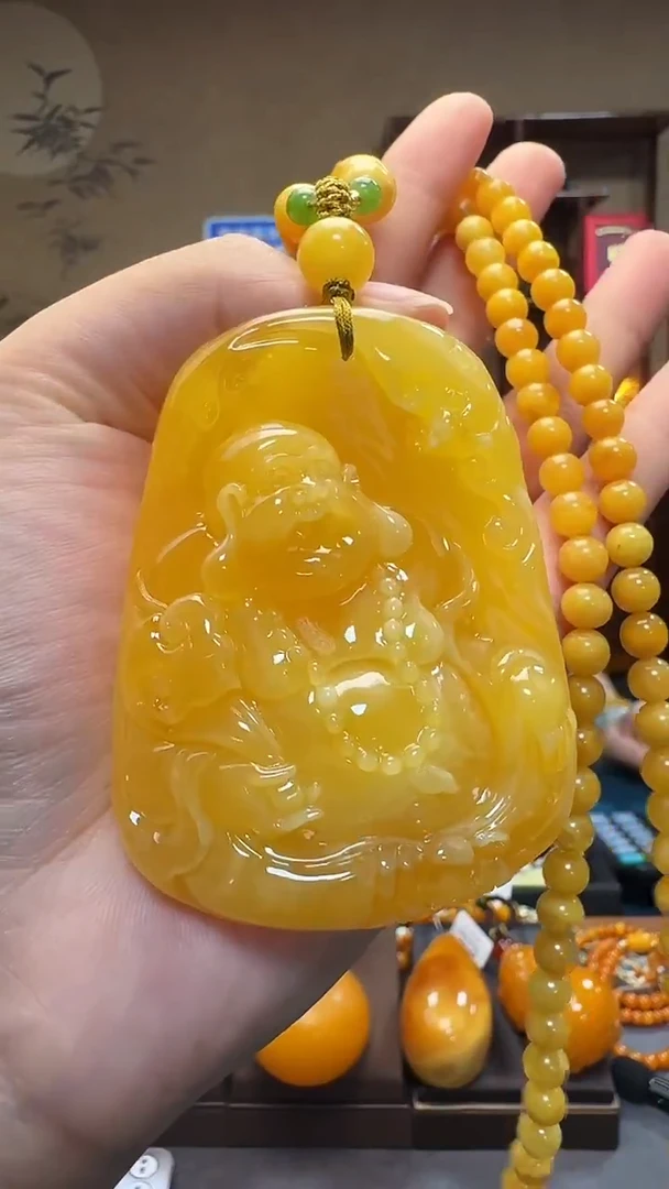 蜜蜡吊坠(赠链)未镶嵌天然保真蜜蜡笑佛套装