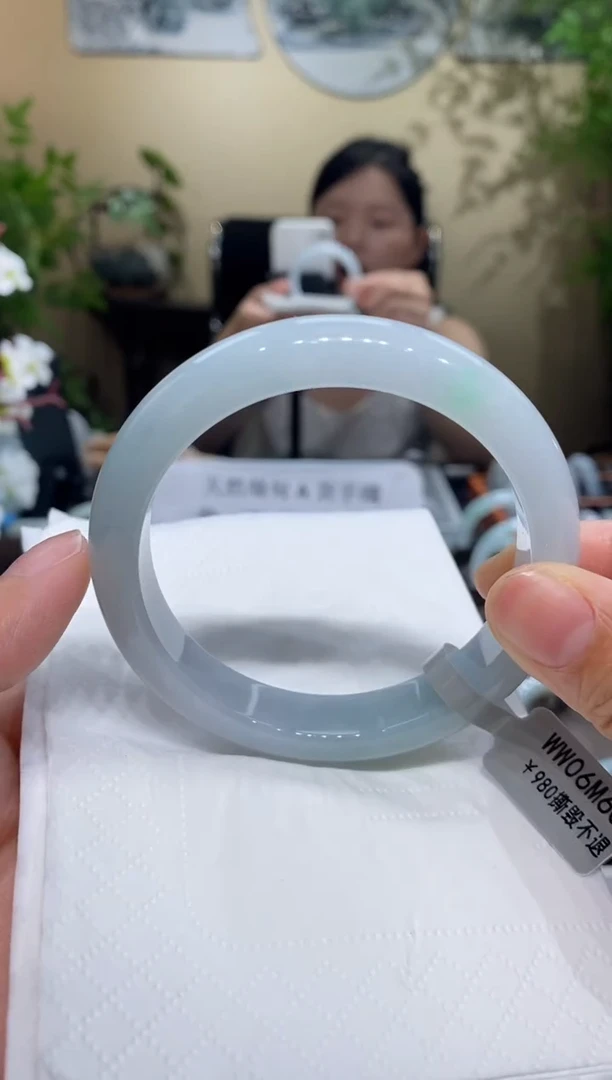 翡翠手镯未镶嵌翡翠60-61