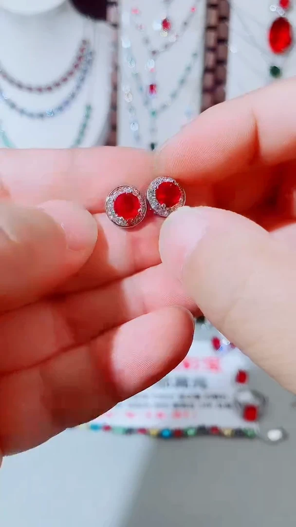 未镶嵌耳饰红宝石红宝石耳钉053