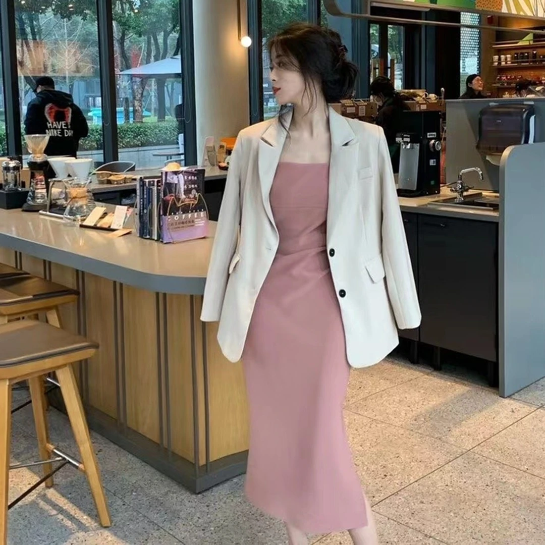 网红时尚高级感气质套装女2025春秋新款西服外套吊带连衣裙两件套