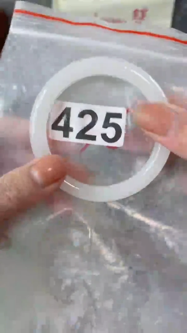 【闪购商品】石英质玉手镯未镶嵌5556+425