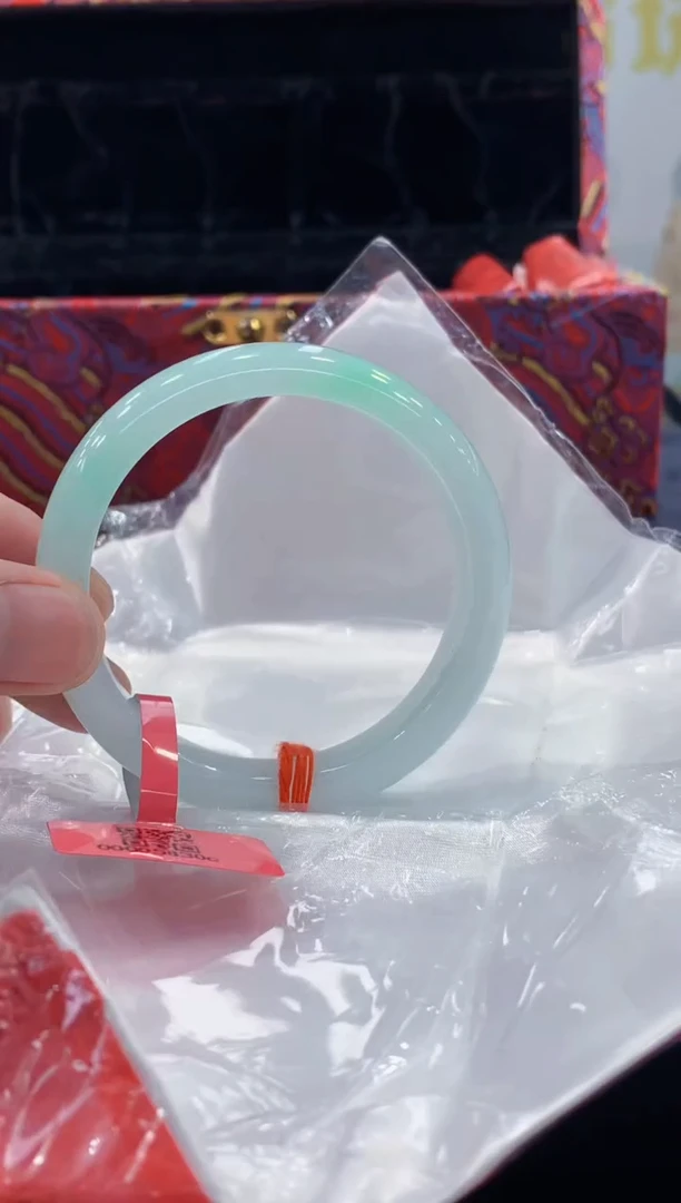 未镶嵌手镯翡翠翡翠手镯