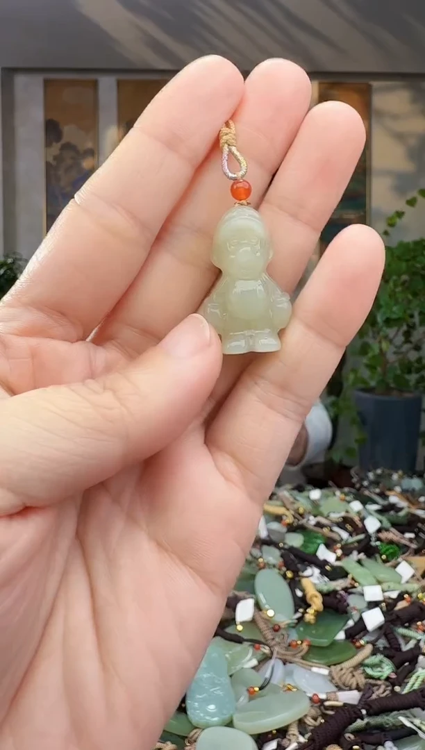 未镶嵌和田玉挂件拍一发一