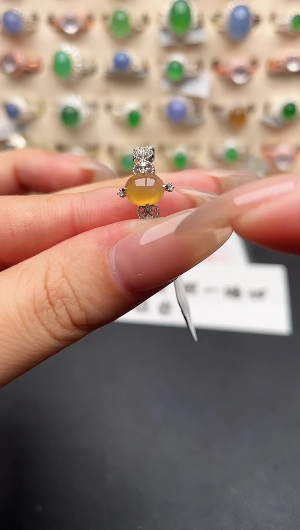 银S925镶嵌戒指翡翠一物一证一礼盒