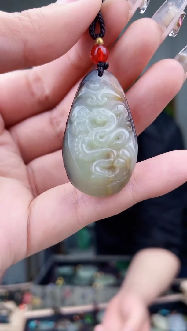 【闪购商品】和田玉挂件未镶嵌拍一发一，多样性发货！