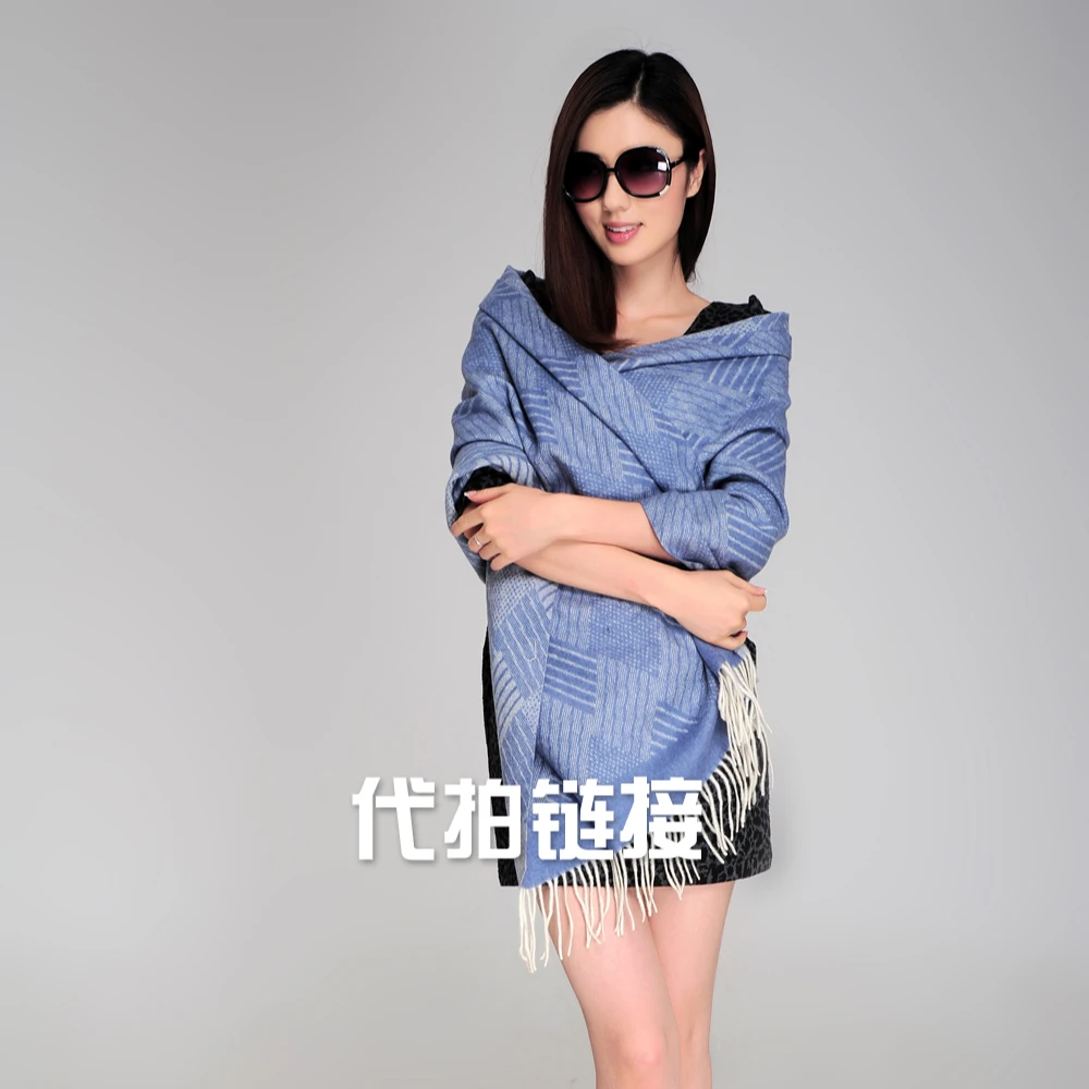 福来到冬季女士围巾披肩保暖时尚