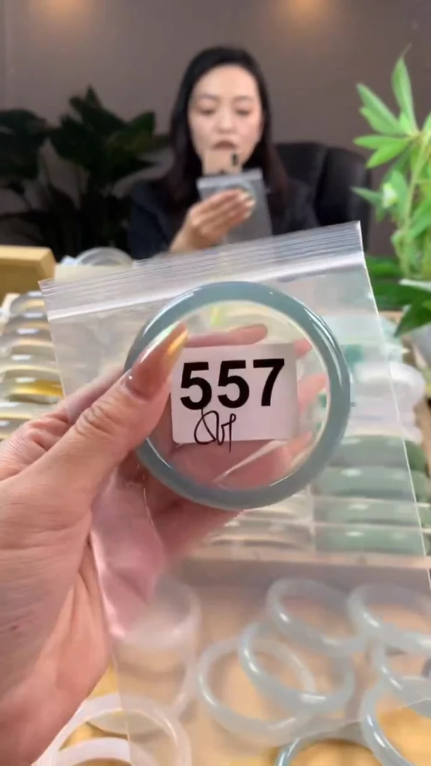 【闪购商品】玛瑙/玉髓手镯未镶嵌557