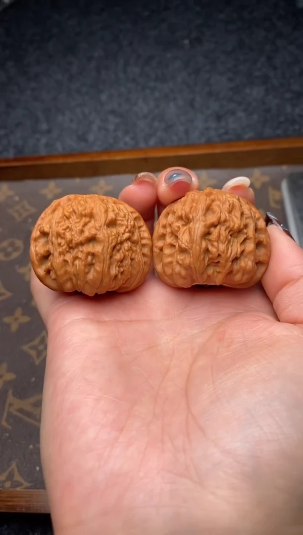 把件文玩核桃B36号41尺白狮子