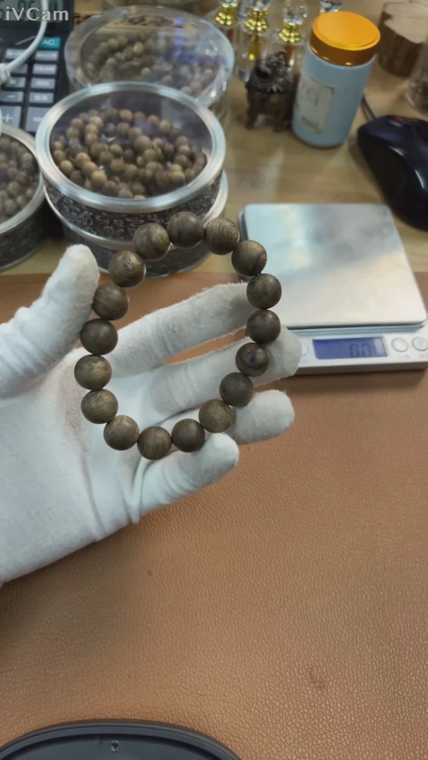 【闪购商品】沉香手串黑棋1.3单圈