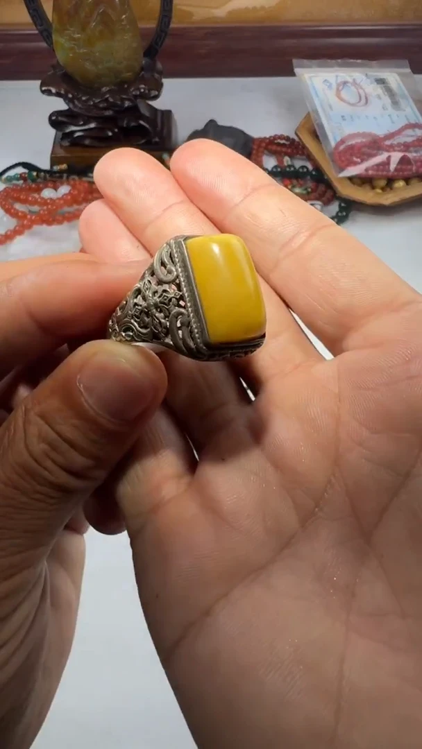 银S925镶嵌蜜蜡戒指戒指