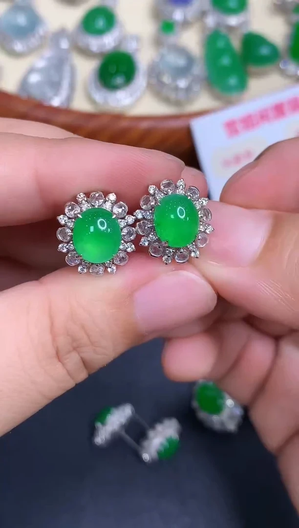 18K金镶嵌翡翠耳饰622-中国好珍宝