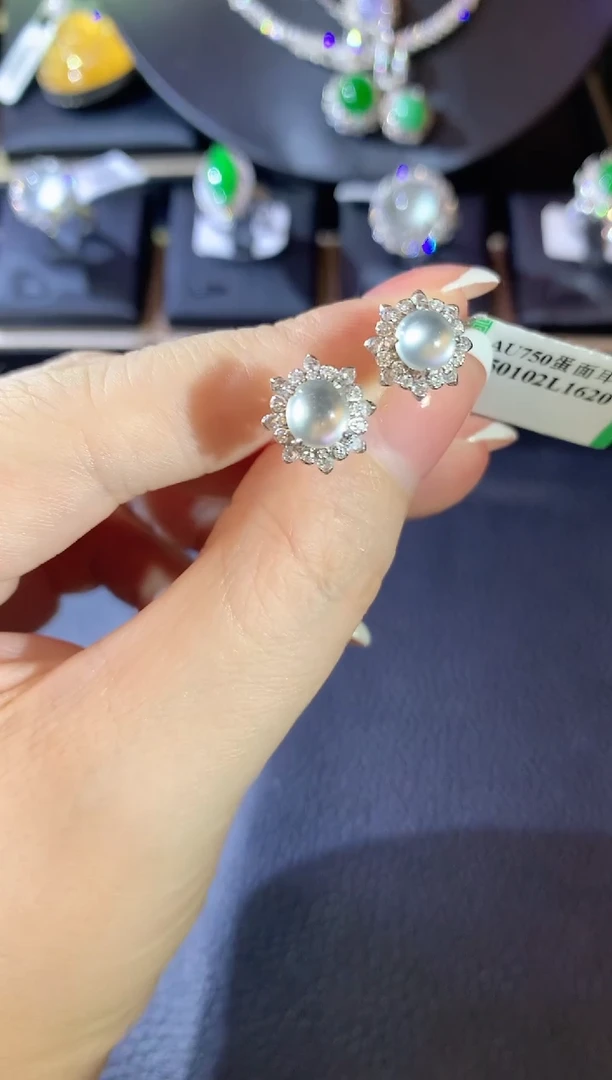 翡翠18K金镶嵌耳饰D11