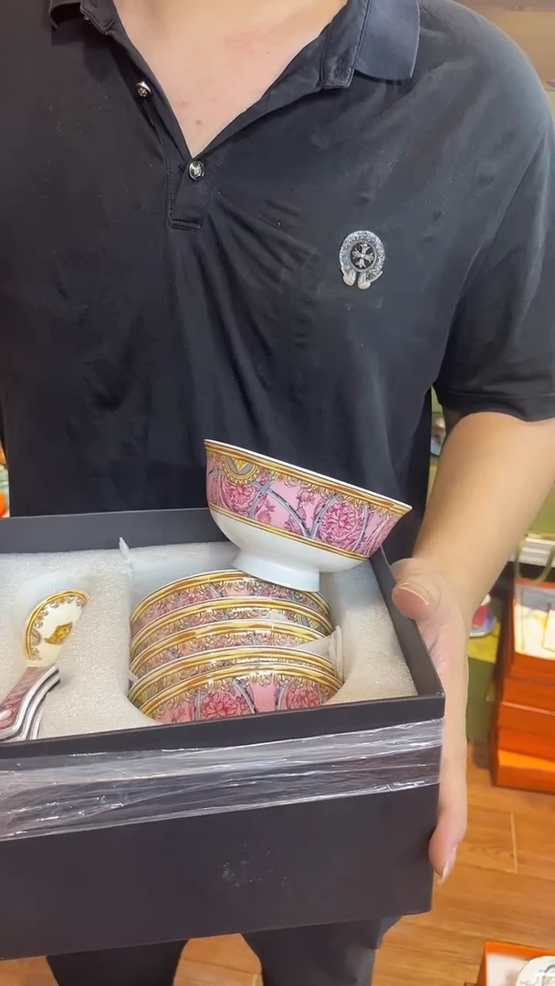 杯鸿辉家品牌瓷器，京东包邮！