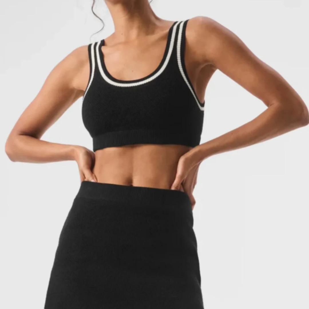 a1o休闲女运动风春秋款显瘦运动服针织两件套