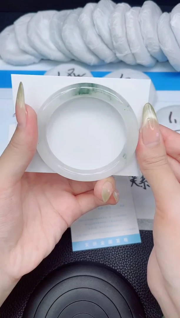 石英质玉手镯未镶嵌185-54.8