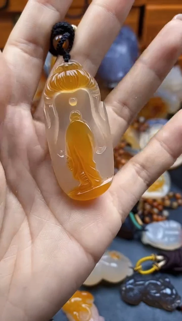 未镶嵌挂件玛瑙/玉髓枫*ll
