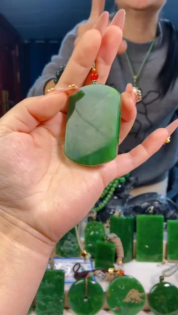 【闪购商品】和田玉挂件未镶嵌1