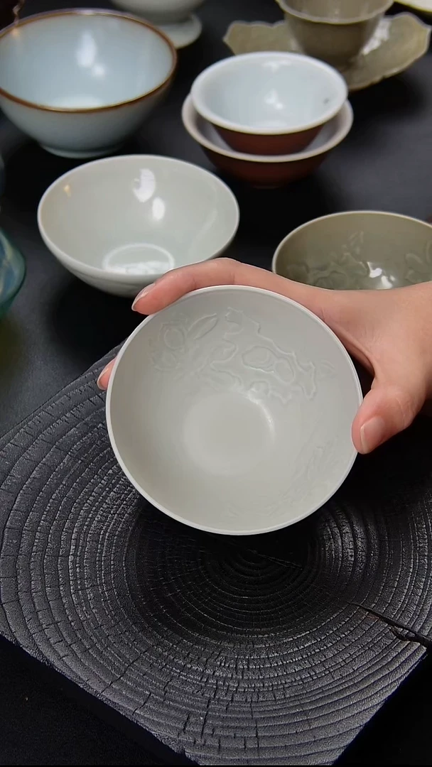 普*蓝天手作白釉玉兰杯