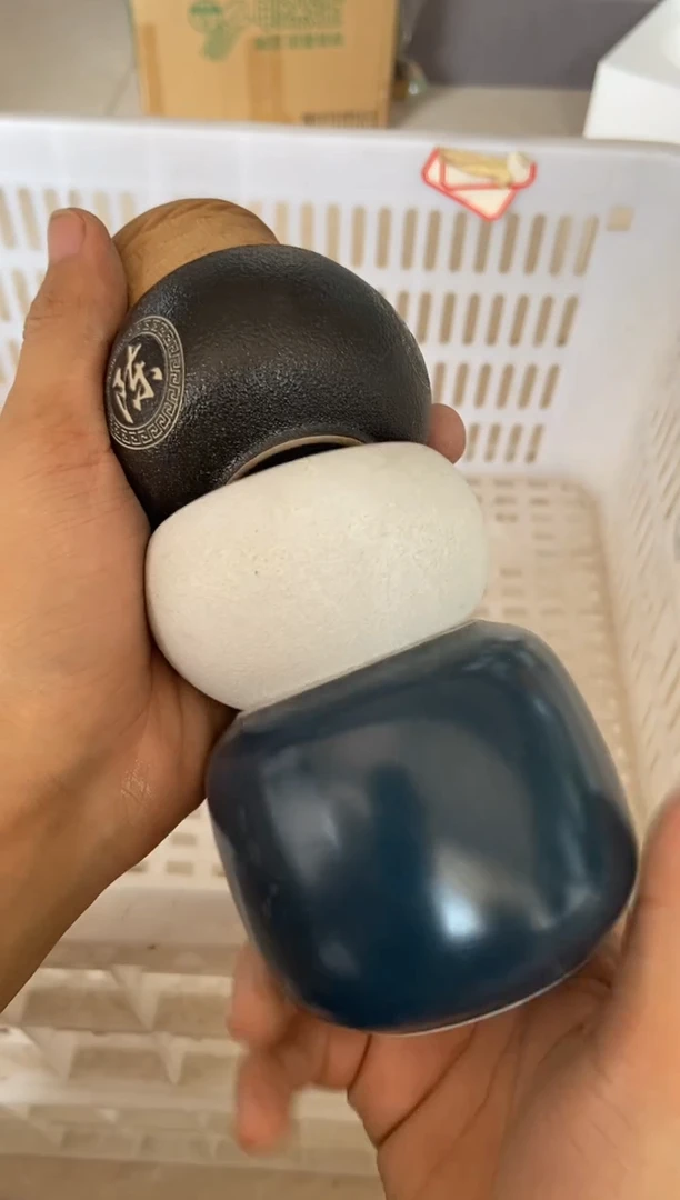 无运费险有瑕疵的摄影的产品有使用过的痕迹有点脏介意勿拍