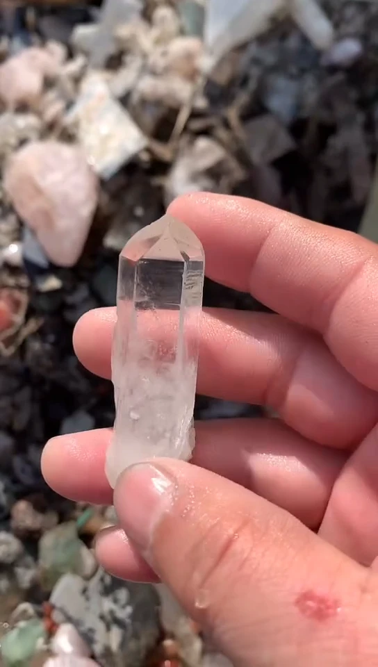 【闪购商品】水晶，未镶嵌水里，水晶