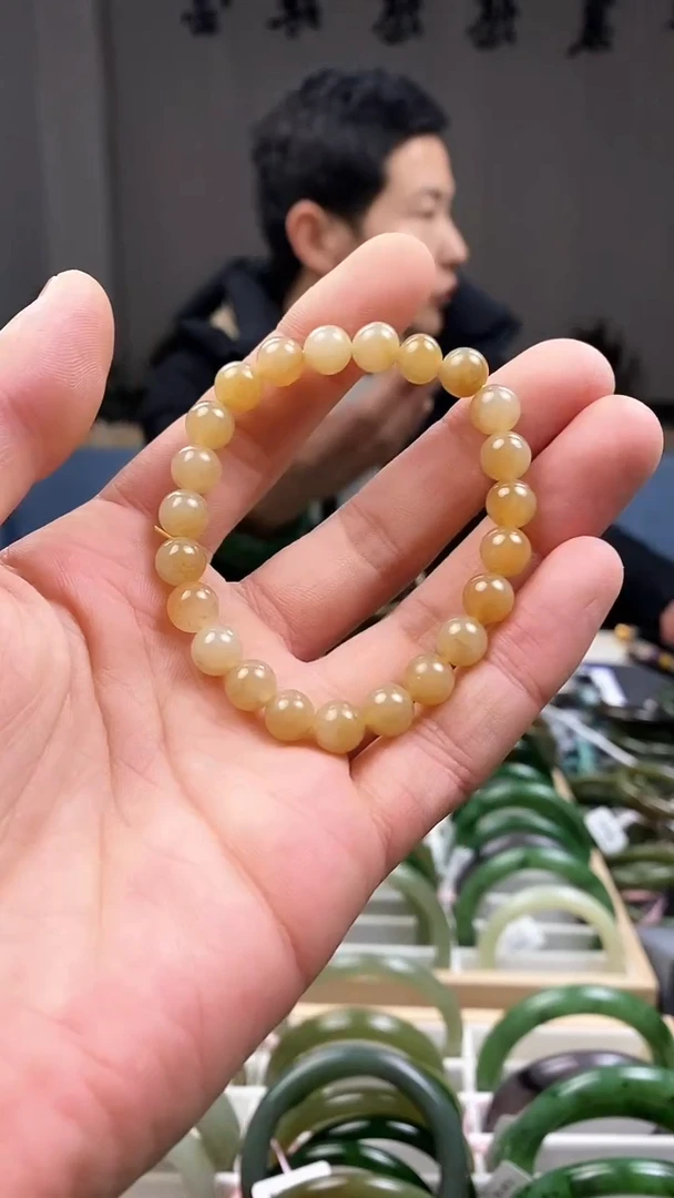 【闪购商品】和田玉手镯未镶嵌卡8