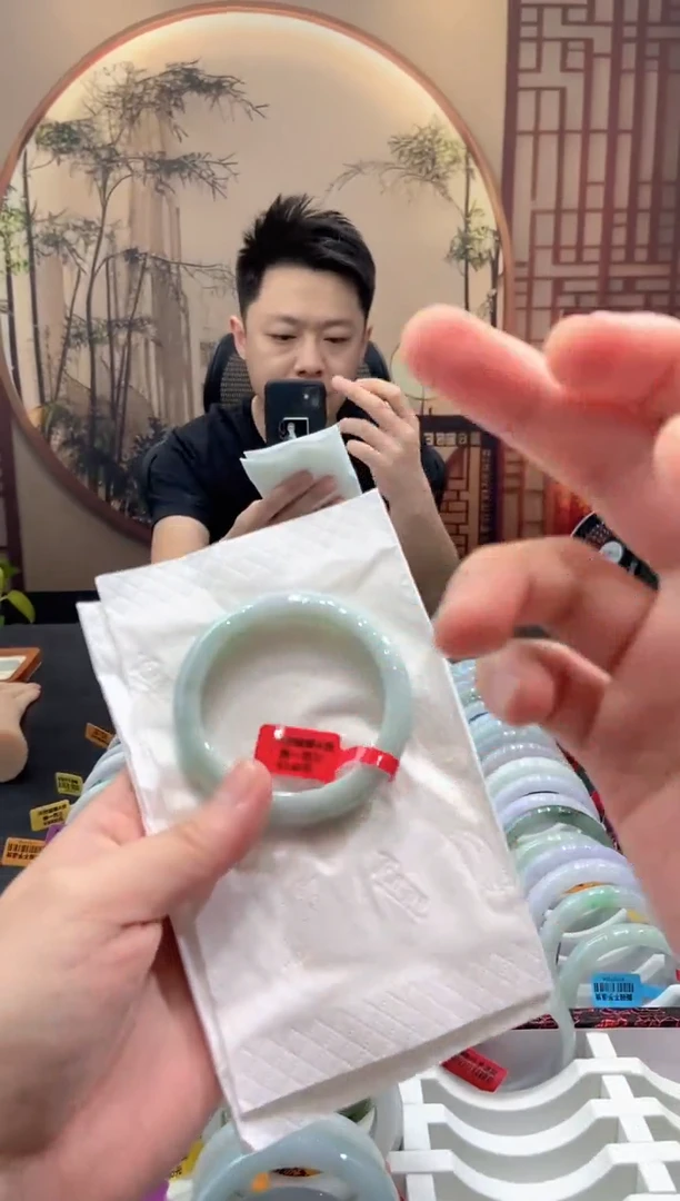 翡翠手镯未镶嵌000050970