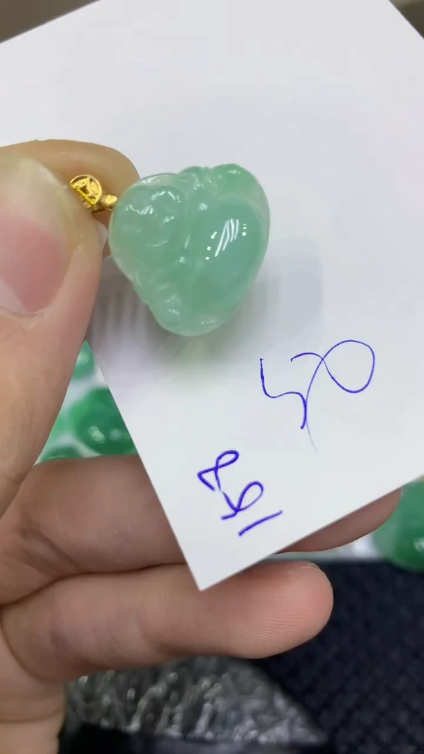 颈饰未镶嵌翡翠缅甸A货翡翠