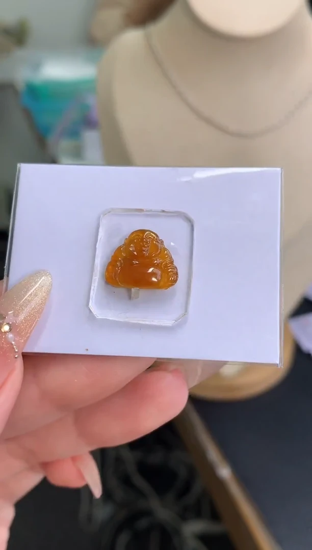 未镶嵌定制翡翠佛公